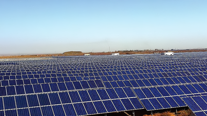 &ldquo;西寧光伏項目投產(chǎn),為創(chuàng)業(yè)者揭示新能源產(chǎn)業(yè)的前景與商機(jī)&rdquo;